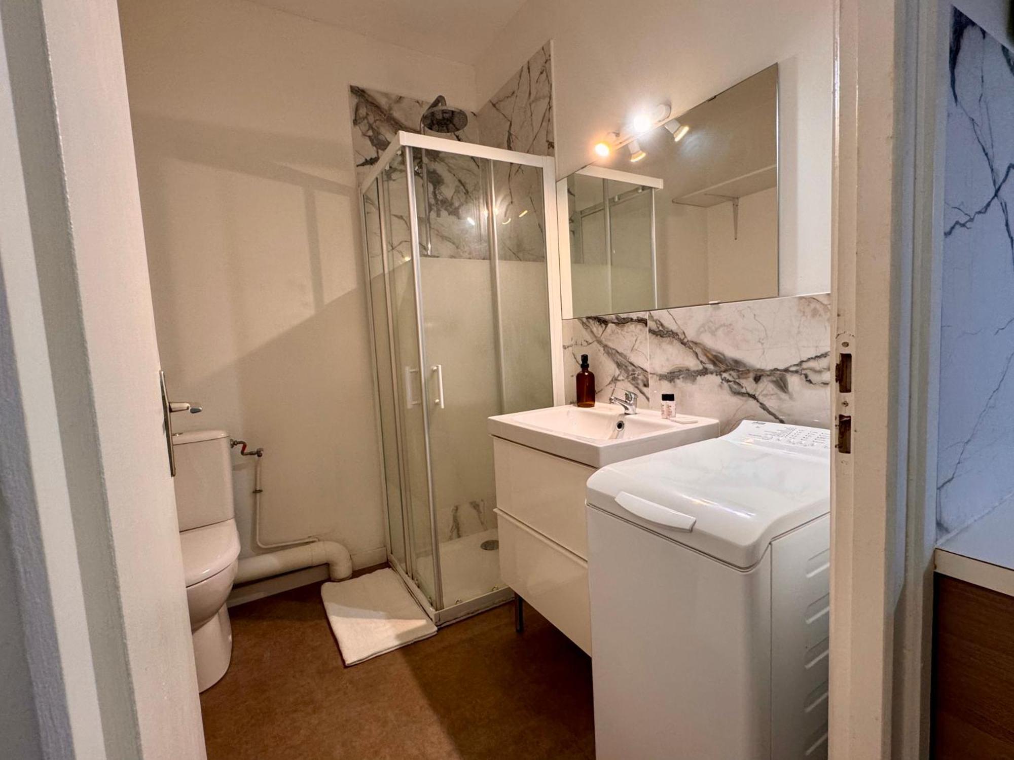 Suite Noya Villeurbanne Ngoại thất bức ảnh